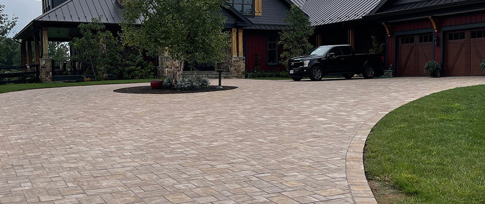 A designed paved driveway in Middleburg, VA.